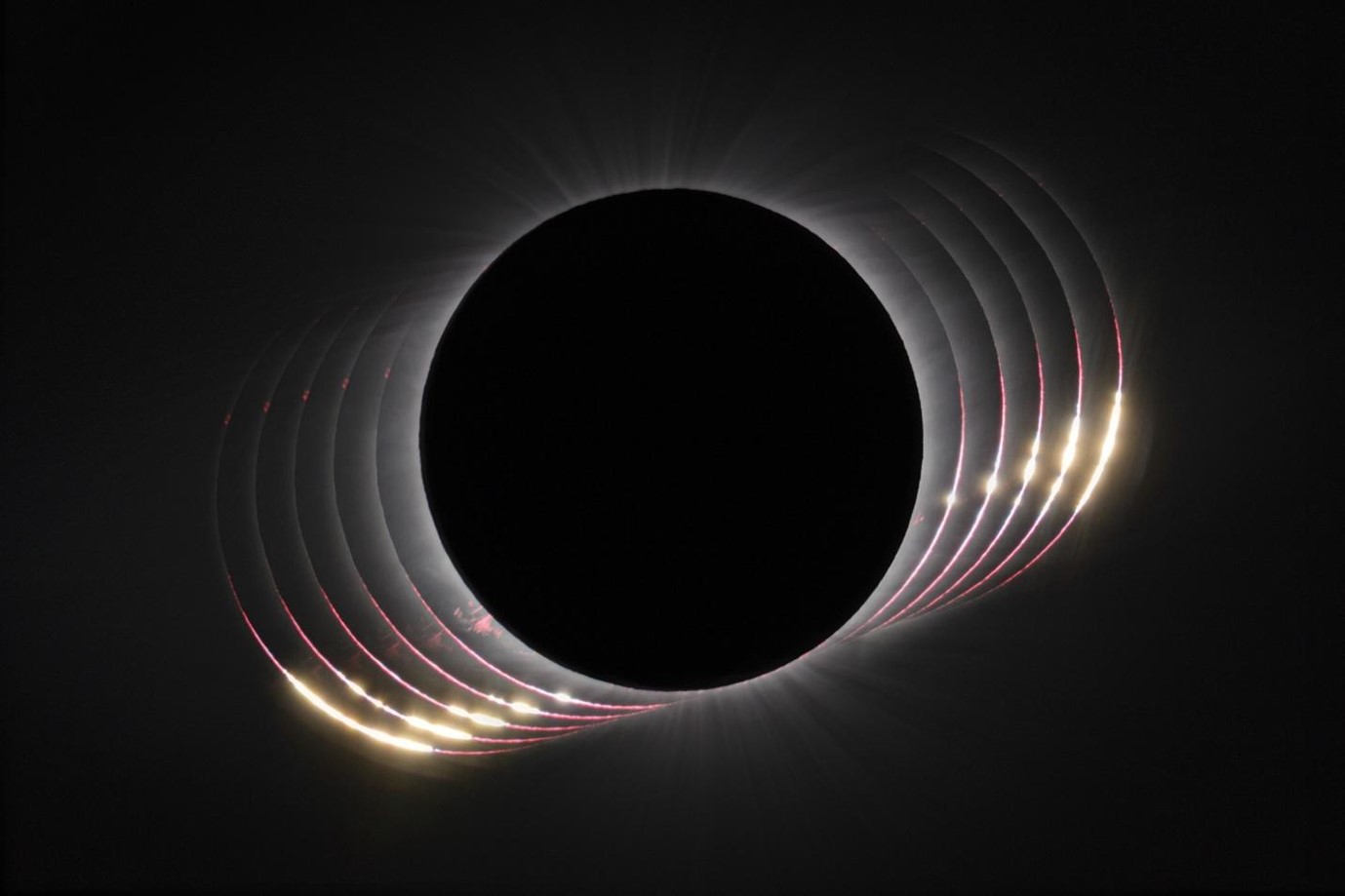 Total eclipse image with Baily's beads