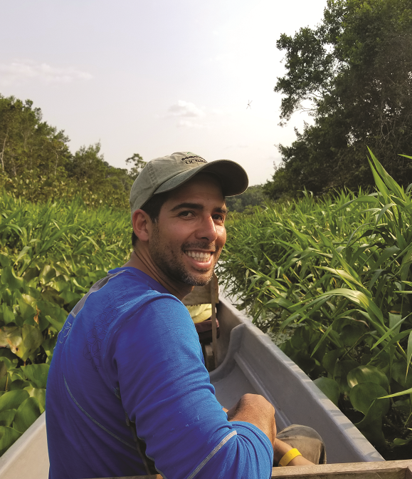 Nico Bambach canoeing